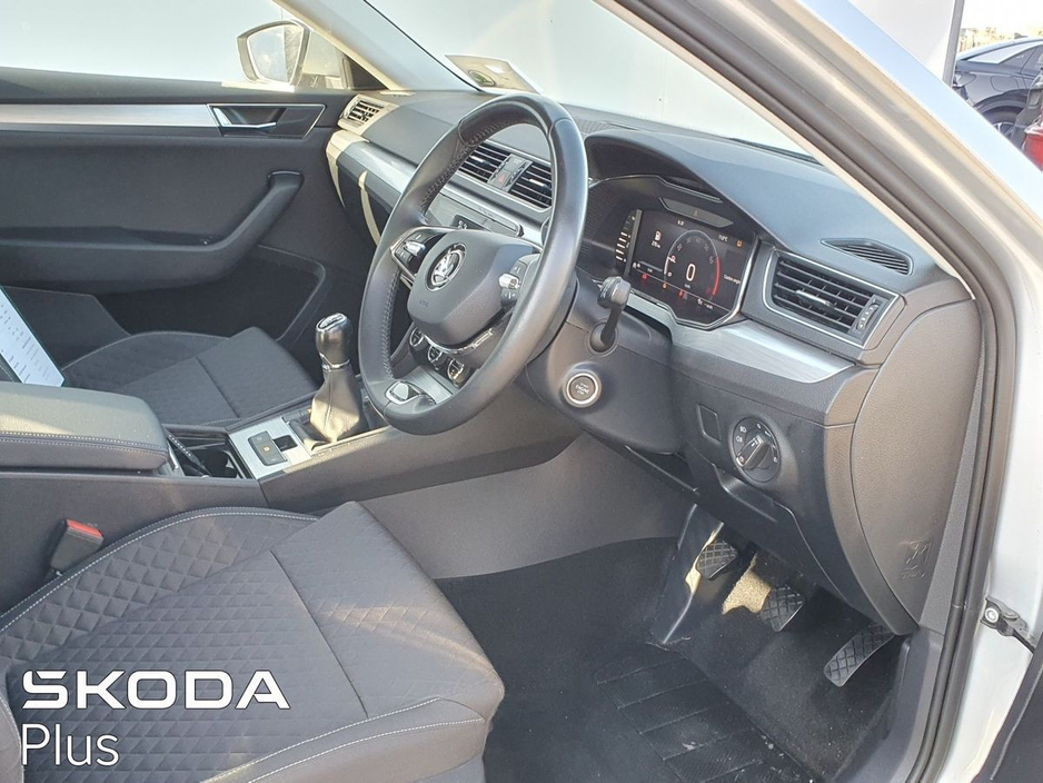 2023 Skoda Superb Ambition 1.5TSI 150HP Call Cormac on 0861736180 €32,950