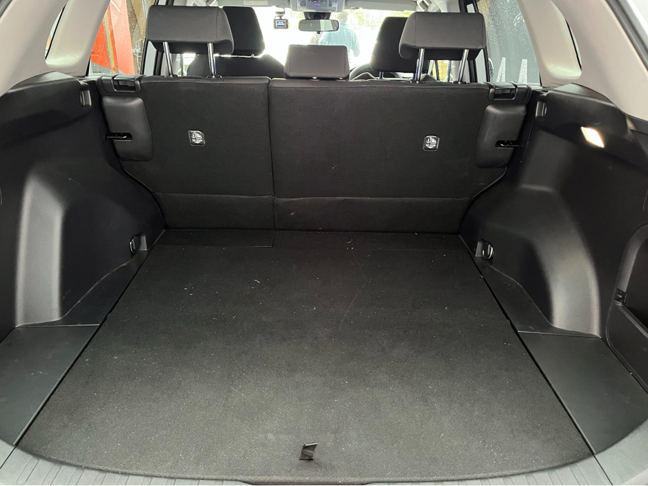 2024 Toyota Rav4 - image 8