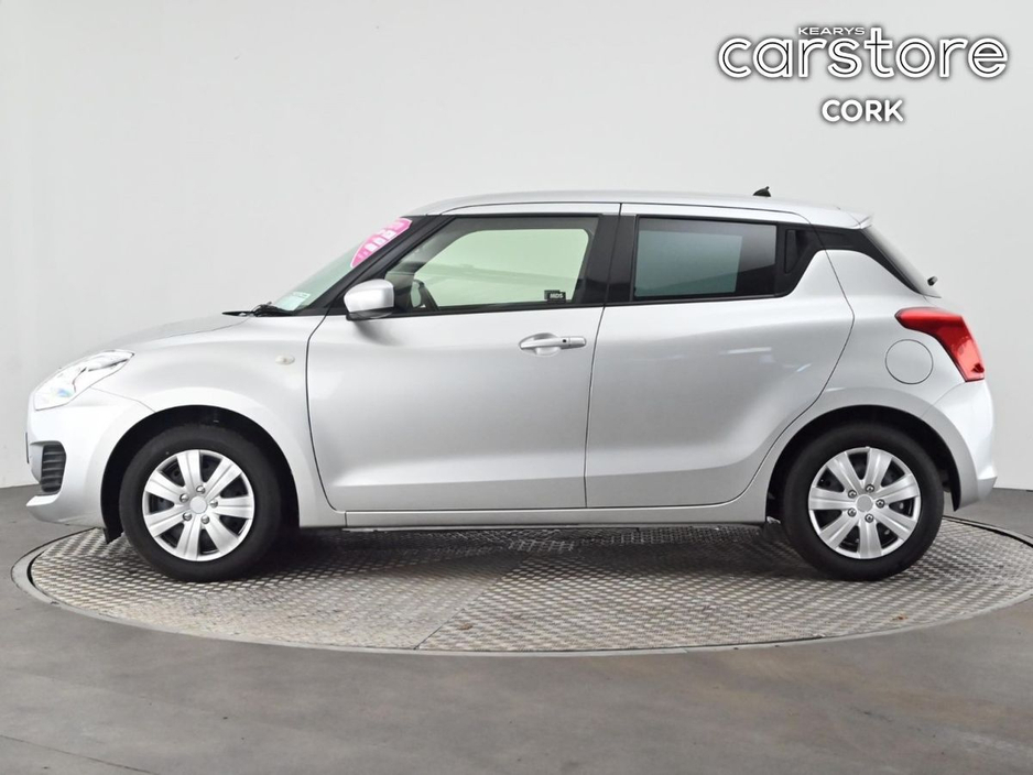 2023 Suzuki Swift - image 6