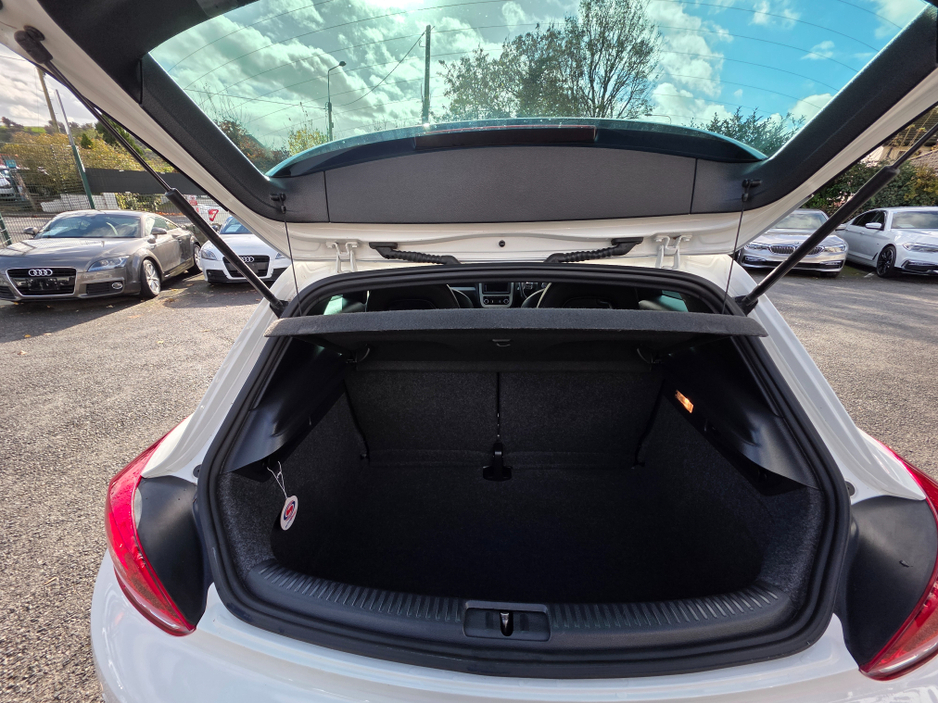 2012 Volkswagen Scirocco 1.4 TSI AUTOMATIC REAR SENSORS HALF LEATHER - ALLOYS REVERSE CAMERA €10,950