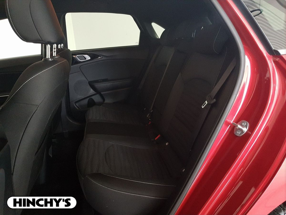 2025 Kia Ceed - image 7