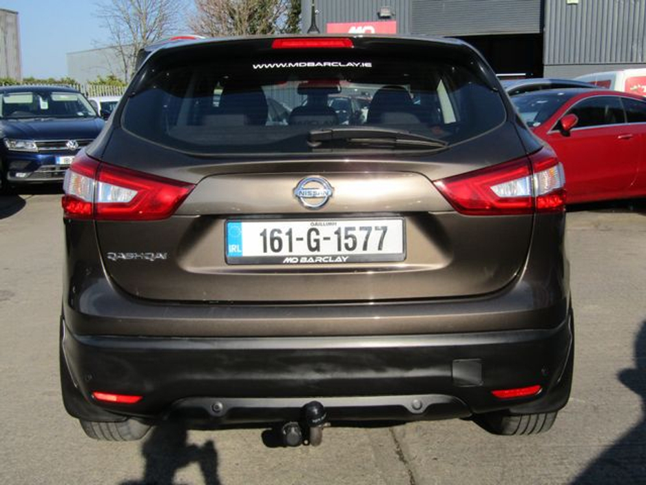 2016 Nissan Qashqai - image 7