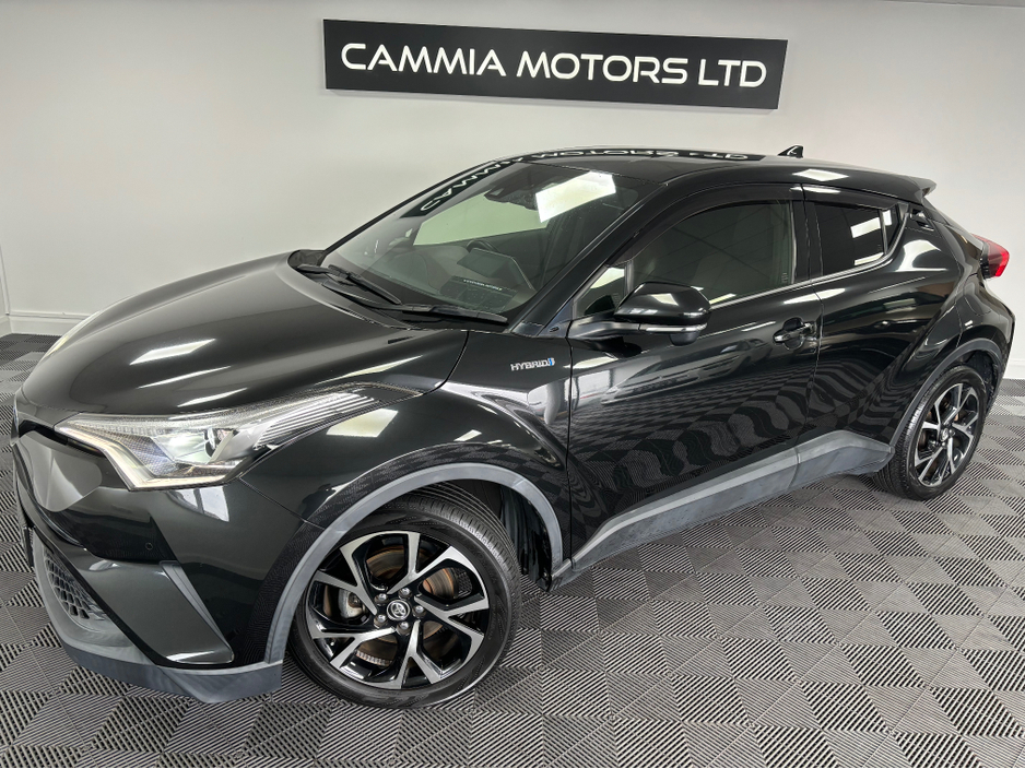2018 Toyota C-HR - image 2