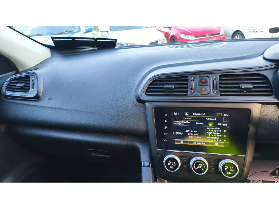 2019 Renault Kadjar - image 18