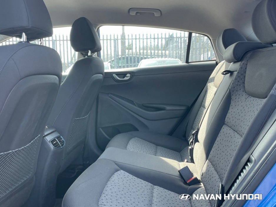 2018 Hyundai Ioniq - image 21