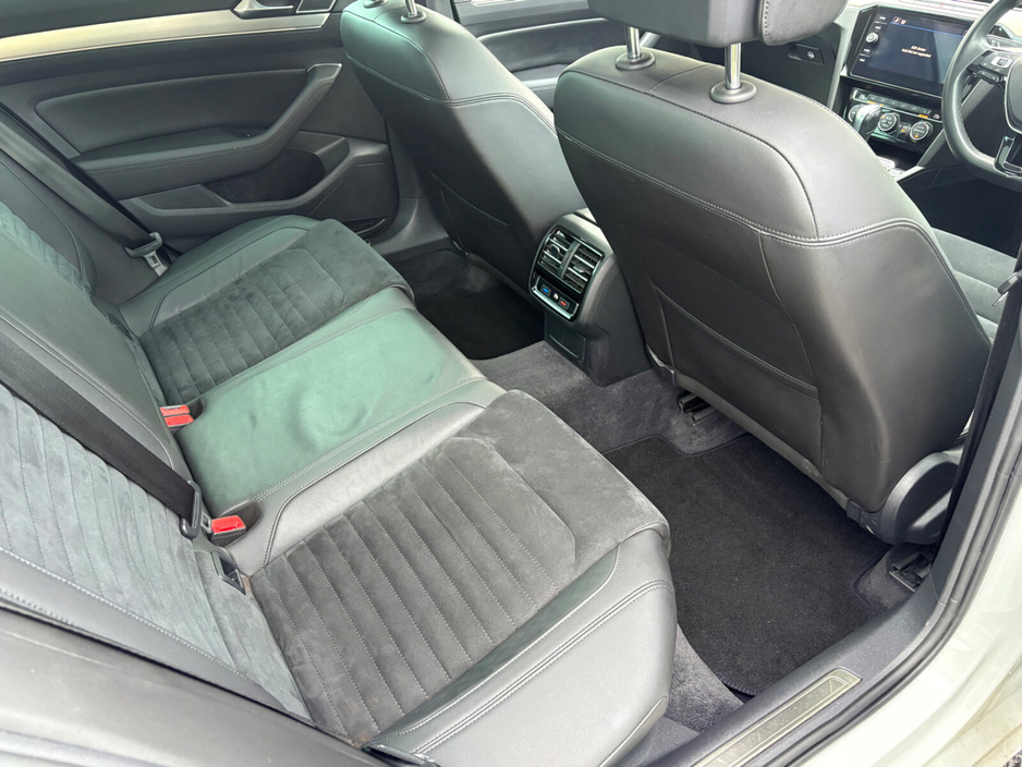 2017 Volkswagen Passat 1.6 TDI DSG 120HP Highline €15,950