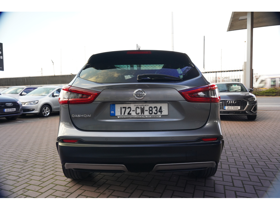 2017 Nissan Qashqai - image 5