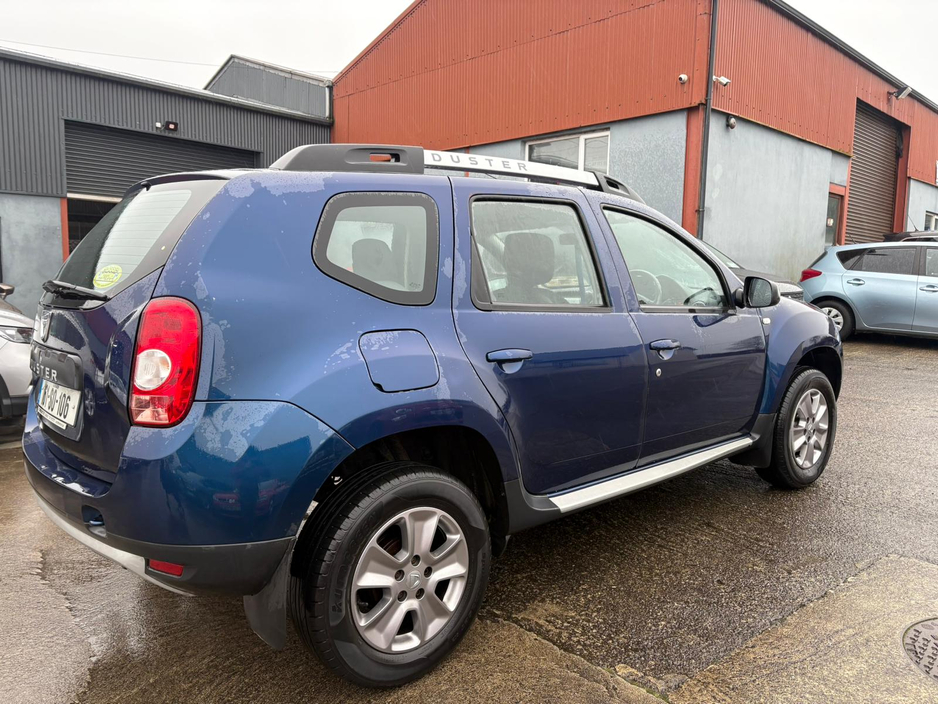2016 Dacia Duster - image 6