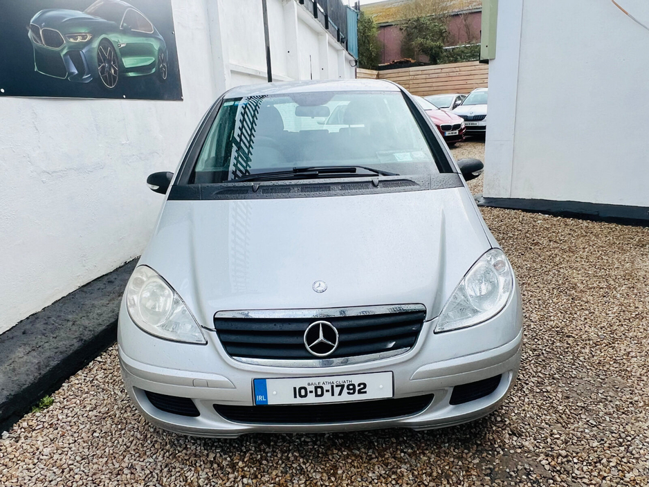 2010 Mercedes-Benz A Class - image 7