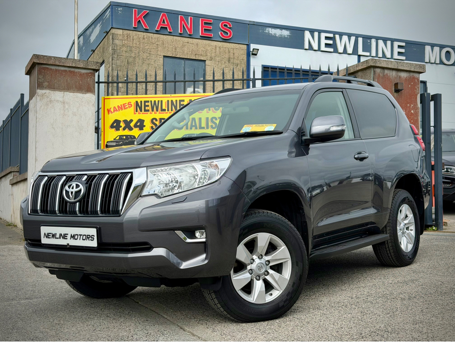 2024 Toyota Landcruiser - image 4