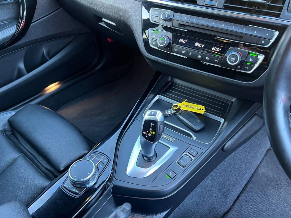 2018 BMW 1 Series 118d M-SPORT 2.0 // FULL SERVICE HISTORY // 18" M-SPORT ALLOYS // 360 PARKING SENSORS €18,900