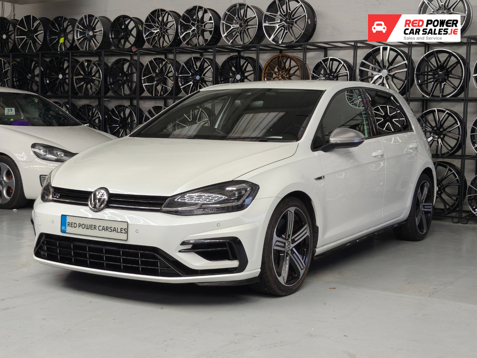 2018 Volkswagen Golf Golf R//Low kms €29,950