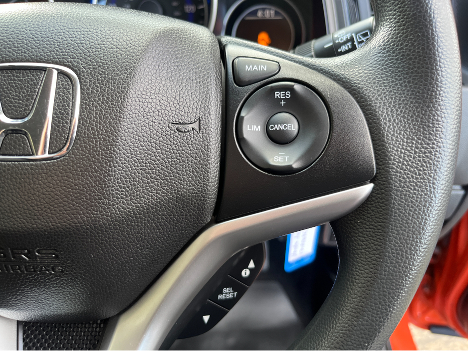 2017 Honda Jazz - image 22