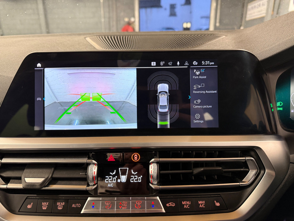 2020 BMW 3 Series 330e M Sport Auto €28,995