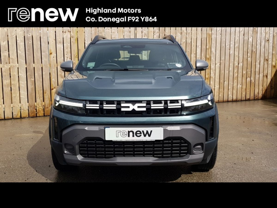 2025 Dacia Duster - image 8