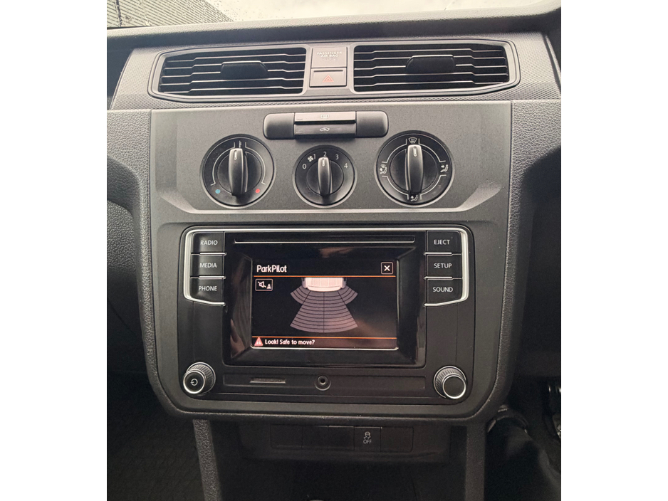 2019 Volkswagen Caddy 102BHP Maxi €14,430