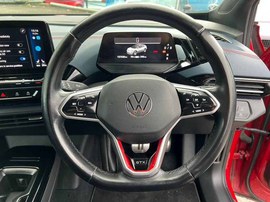 2022 Volkswagen ID.4 - image 4