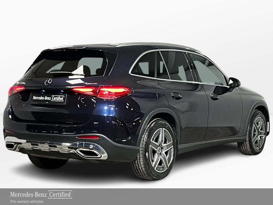 2024 Mercedes-Benz GLC Class - image 3