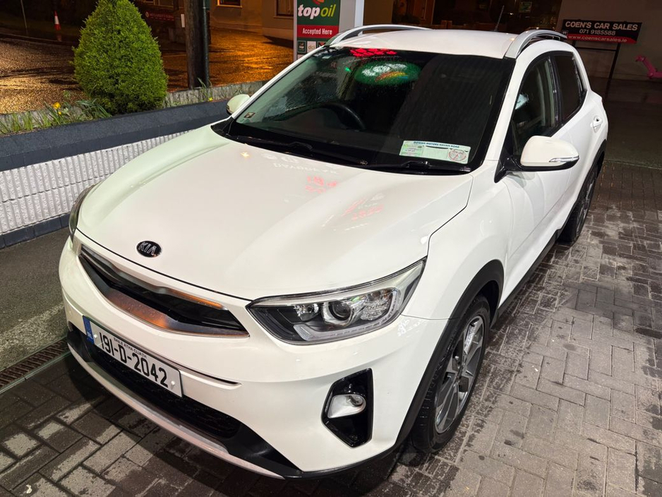 2019 Kia Stonic - image 5