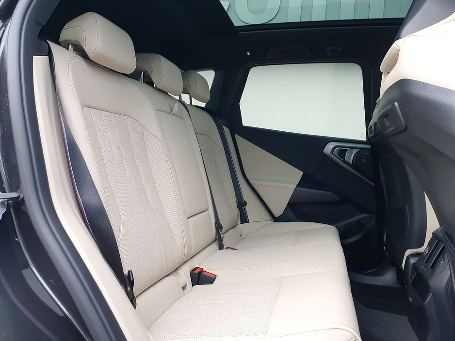 2026 BMW X3 - image 11