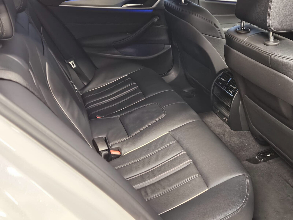 2020 BMW 5 Series 530e M Sport €31,950