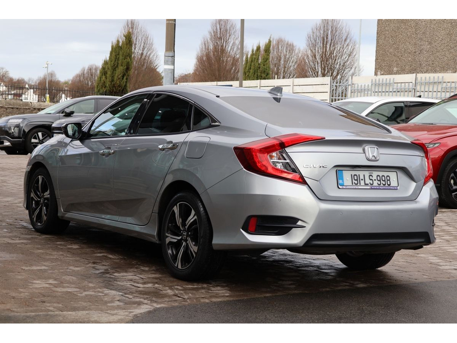 2019 Honda Civic - image 6
