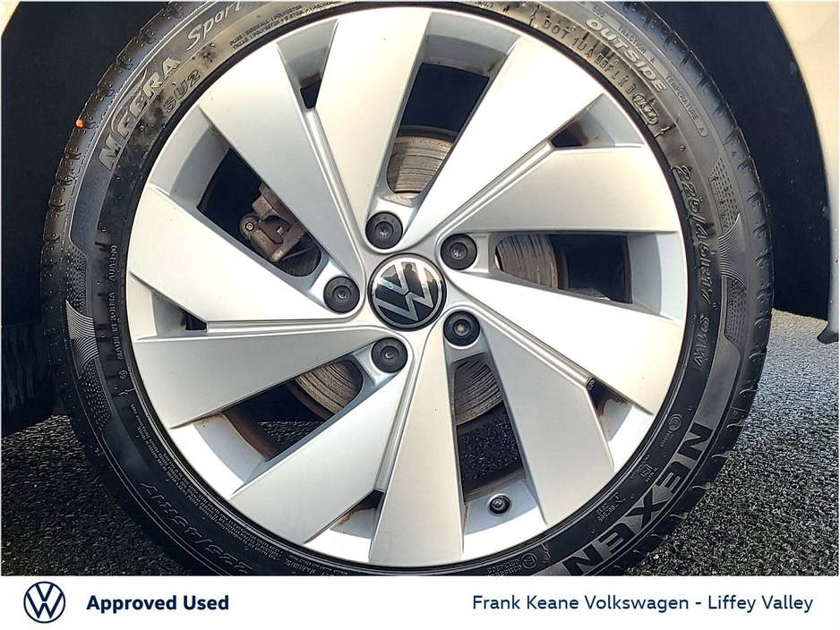 2025 Volkswagen Golf EDITION 75 AUTO 1.5 MHEV 116HP *MOONSTONE GREY* *PRIVACY GLASS* *REAR VIEW CAMERA* *PCP FINANCE AVAILABLE FROM €265PM* €31,995