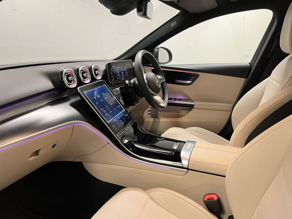 2022 Mercedes-Benz C Class - image 12