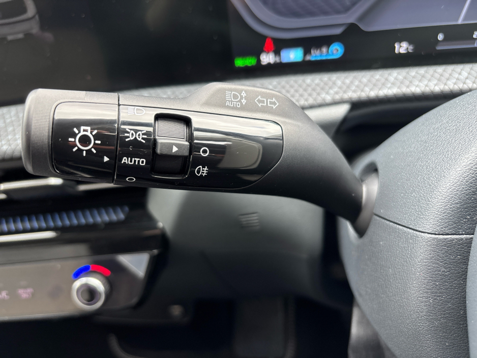 2023 Kia EV6 - image 15