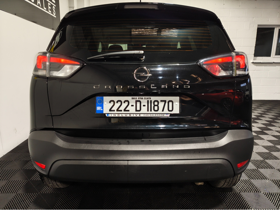 2022 Opel Crossland X - image 6