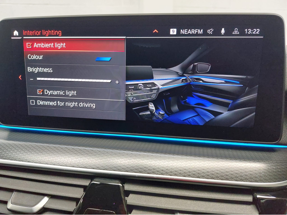 2020 BMW 5 Series - image 44