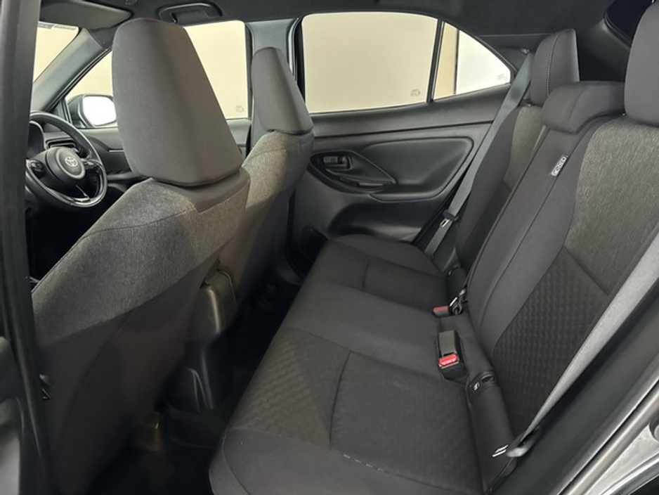 2025 Toyota Yaris Cross HYBRID LUNA SPORT €30,950