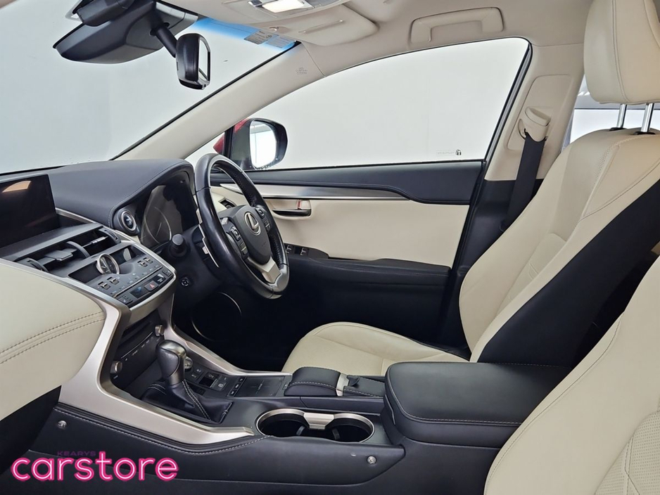 2018 Lexus NX 450 h+ 2.5 300h Executive FWD €31,880