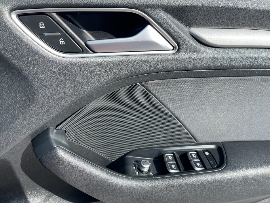 2015 Audi A3 - image 16