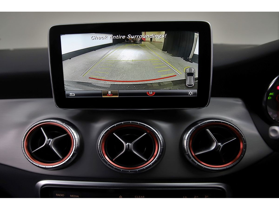 2016 Mercedes-Benz CLA Class 1.6 CLA180 AMG LINE SHOOTING BRAKE *LEATHER MEMO SEATS* €19,890