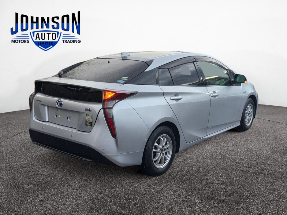 2016 Toyota Prius 1.8 Petrol Hybrid Auto €15,900