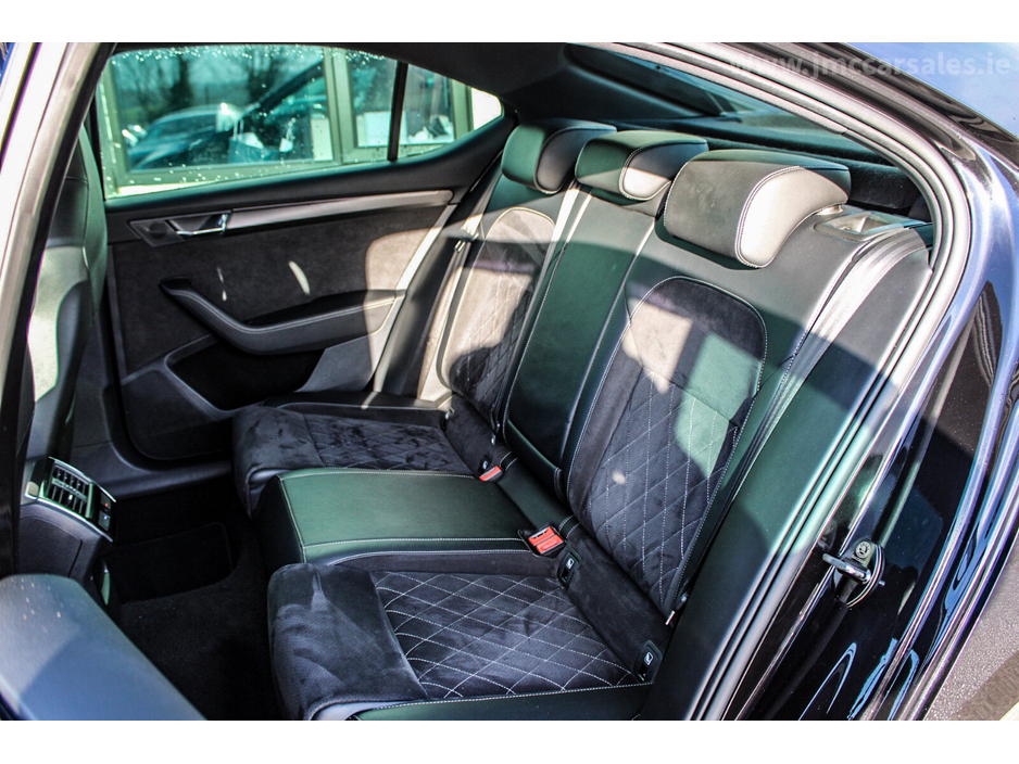 2021 Skoda Superb SUPERB SPT 2.0TDI 150HP €28,995