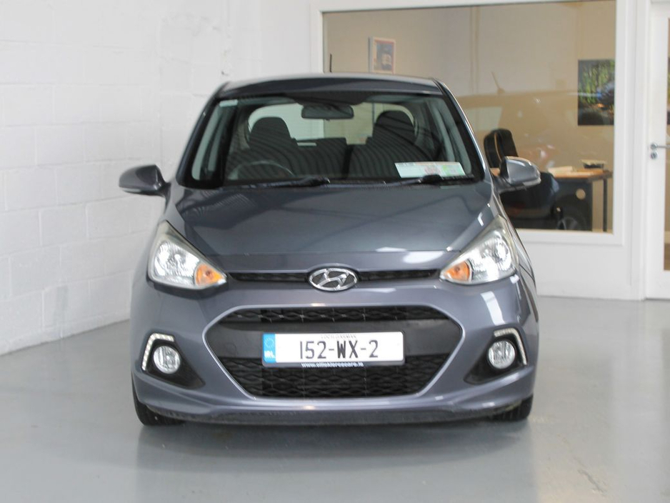 2015 Hyundai i10 - image 2