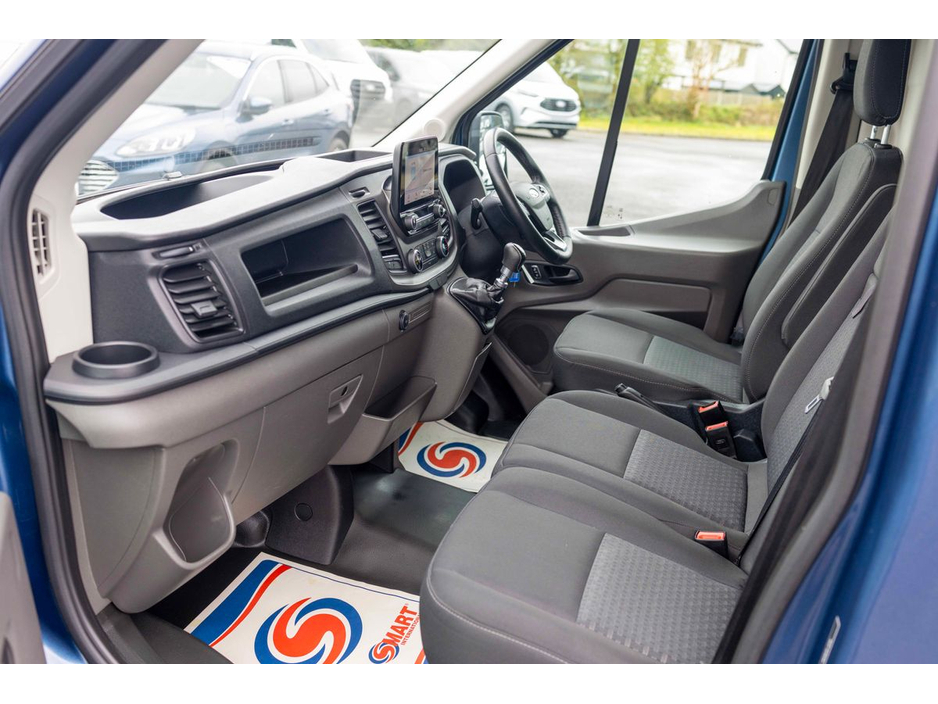 2021 Ford Transit - image 15