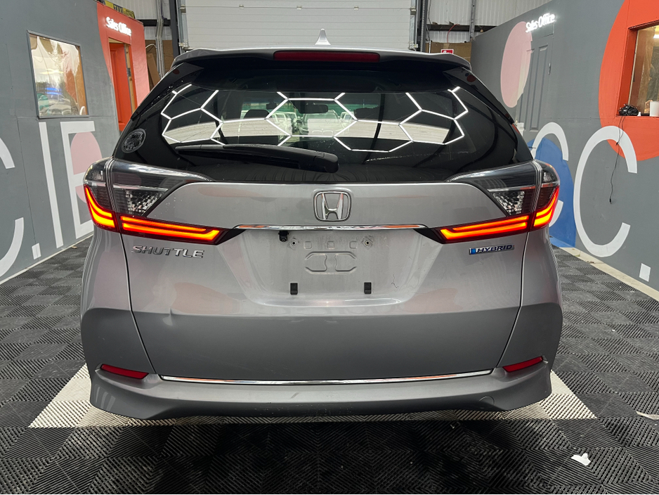 2022 Honda Shuttle - image 3