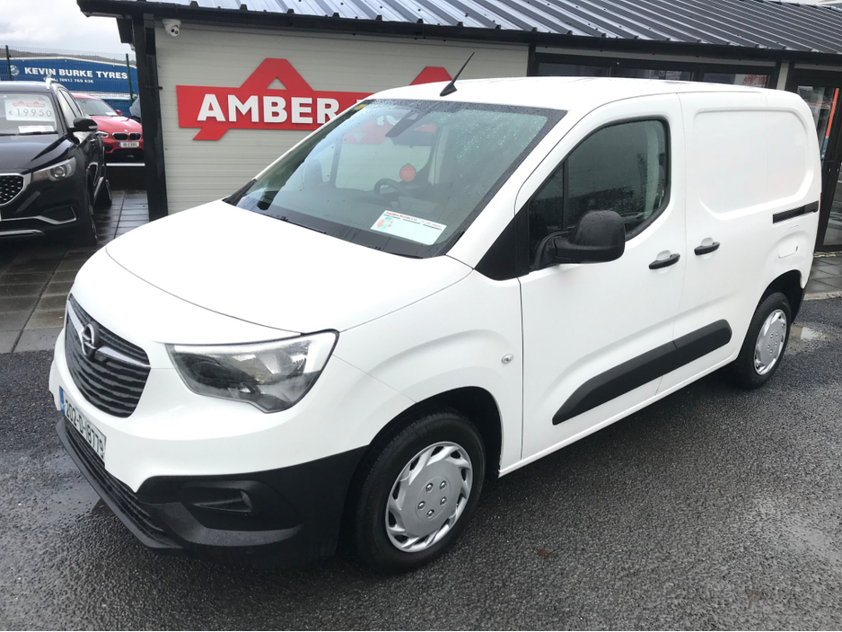 2020 Opel Combo L1H1-1.5 75PS 5 SP 5DR €11,750