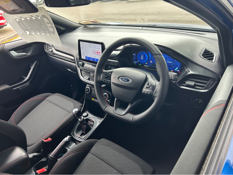 2024 Ford Puma - image 6