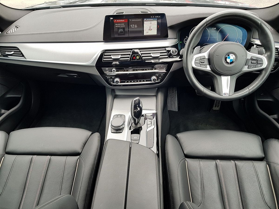 2020 BMW 5 Series 530d M Sport Saloon €35,995