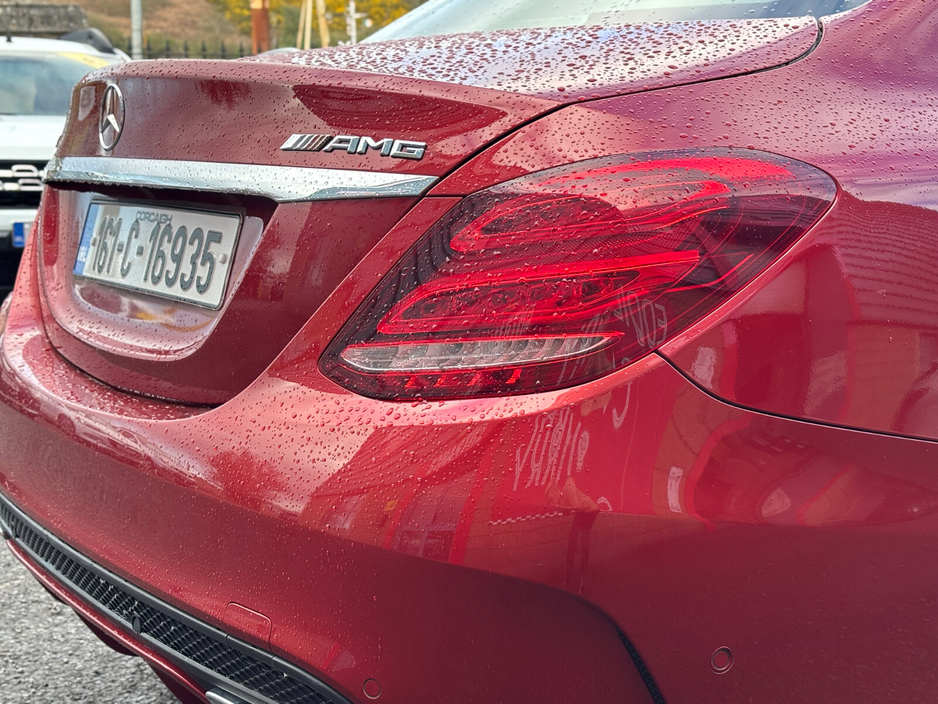 2016 Mercedes-Benz C Class - image 5