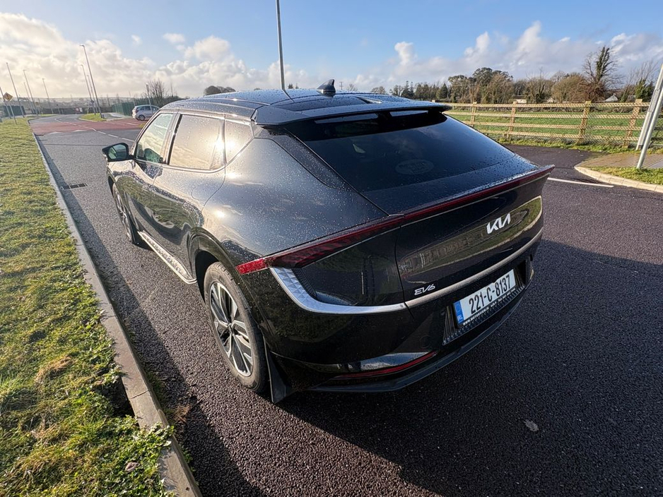 2022 Kia EV6 Premium spec *Finance From 3.9%*77KW! 1 owner from new warranty till 2029* Touch Screen Infotainment System, Reversing Camera, Multi-Function Steer €28,900