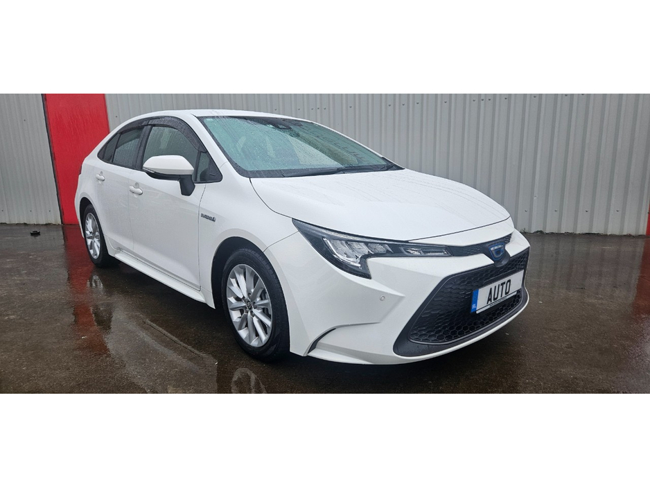 2020 Toyota Corolla - image 3