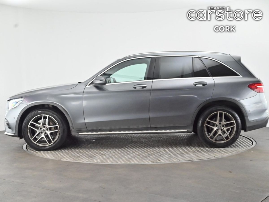2018 Mercedes-Benz GLC Class - image 6