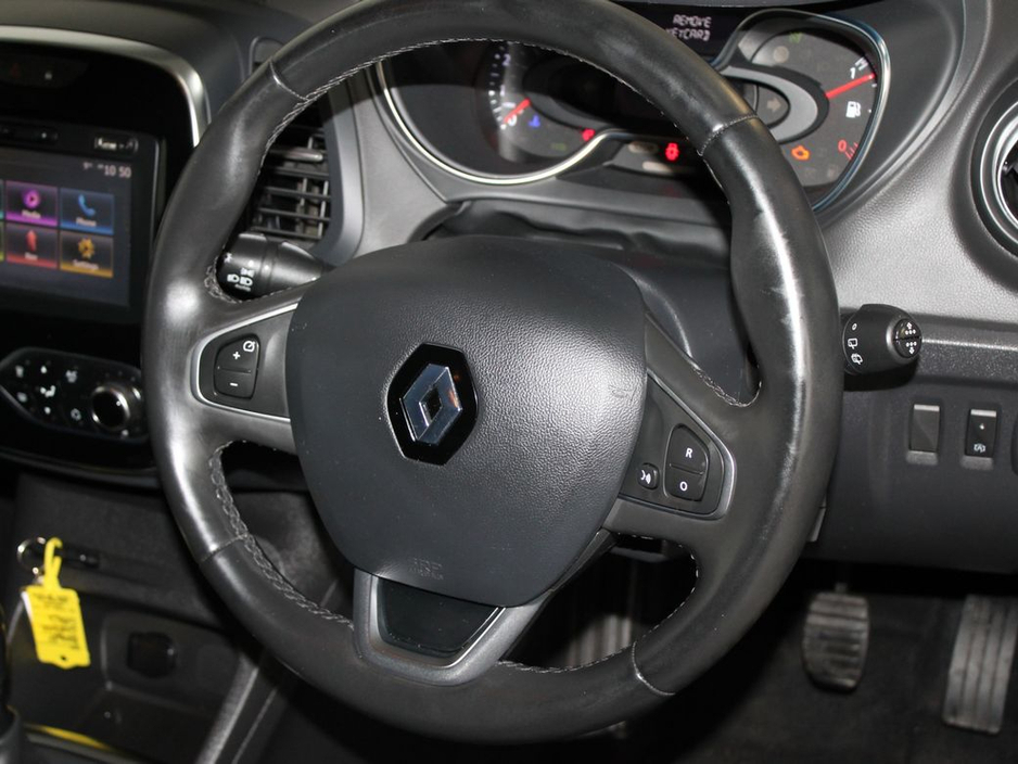 2018 Renault Captur - image 12