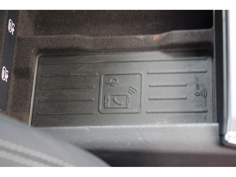 2025 Audi A6 - image 8