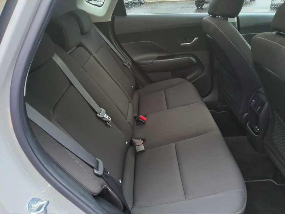 2024 Hyundai Kona - image 11